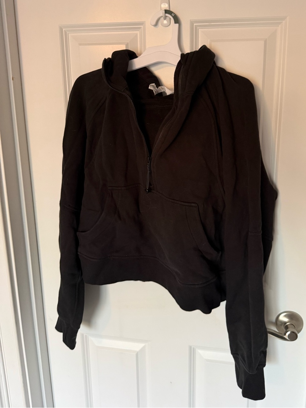 Lululemon Black Scuba Hoodie M/L